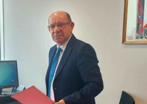 dorehiqet-kryeprokurori/-shkup,-vendimi-para-shkarkimit-te-tij-nga-kuvendi