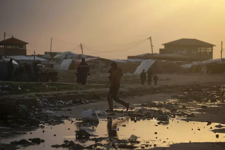 “ndihmat-humanitare-te-kufizuara-nga-izraeli”/-al-jazeera:-nje-foshnje-ka-humbur-jeten-nga-i-ftohti-ekstrem-qe-ka-perfshire-gazen