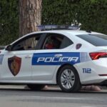 detaje-nga-operacioni-ne-tirane/-arme-per-grupe-kriminale-nga-kosova-ne-shqiperi,-shiteshin-nga-2-mije-deri-ne-3-mije-euro