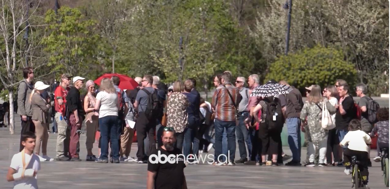 zgjatet-sezoni-turistik/-instat:-vizitoret-jo-rezidente,-rritje-me-mbi-55-per-qind-ne-tetor