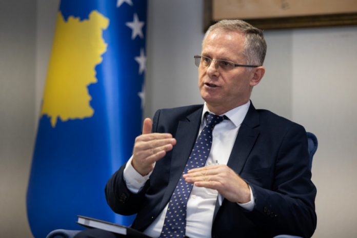 heqje-e-pjesshme-e-sanksioneve/-bislimi:-lirohen-fondet-per-kater-projekte