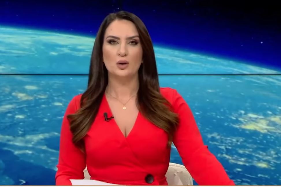 tirana-live-me-rovena-nezirin,-(17/12/2025)