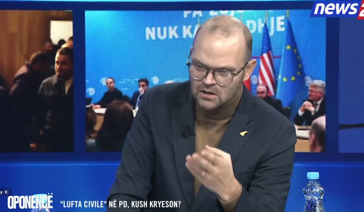 “belinda-balluku-do-te-arrestohet,-praktika-e-spak-e-thote-kete”,-aulon-kalaja:-jam-pro-protestave.-rama-nga-mesues-vizatimi,-u-kthye-ne-avokat