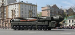 rusia-vendos-sistemin-e-raketave-balistike-nderkontinentale-yars-ne-siberi