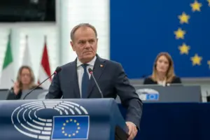 tusk:-be-ja-po-shqyrton-financimin-e-ukraines-nga-asetet-e-ngrira-ruse