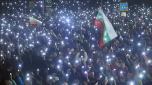 mijera-bullgare-protestojne-kunder-korrupsionit-ne-vend,-kerkojne-reforme-te-sistemit-gjyqesor