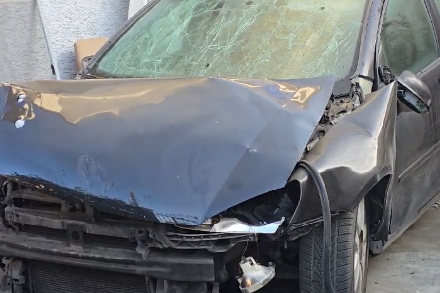 tritol-makines-se-39-vjecarit,-kamerat-e-sigurise-kapin-mat-dy-autoret,-njeri-u-afrua-te-dera-e-baneses-dhe…