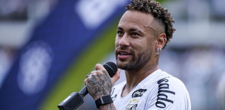 “a-do-te-rinovoje-neymar-me-santosin?-parate-nuk-kane-qene-kurre-problem”