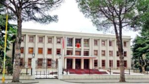 presidenti-begaj-dekreton-lirimin-nga-detyra-te-ambasadorit-te-shqiperise-ne-nato,-ilir-gjoni