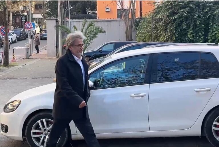 benet-beci-ne-spak/-kryebashkiaku-i-shkodres-u-thirr-per-t’iu-komunikuar-mbyllja-e-hetimeve