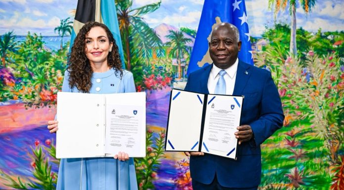 bahamas-njeh-kosoven-si-shtet/-vjosa-osmani:-vendim-historik-per-vendin-tone