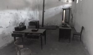 “kryetari-i-deges-jani-naska,-me-petro-tasellarin,-pasi-me-lajkatuan-se-une-isha-familje-e-lidhur-me-luften,-me-propozuan-qe-te-fusja-ne-kurth-hysen-mullajn…”/-deshmia-e-tropojanit-qe-vuajti-25-vite-burg