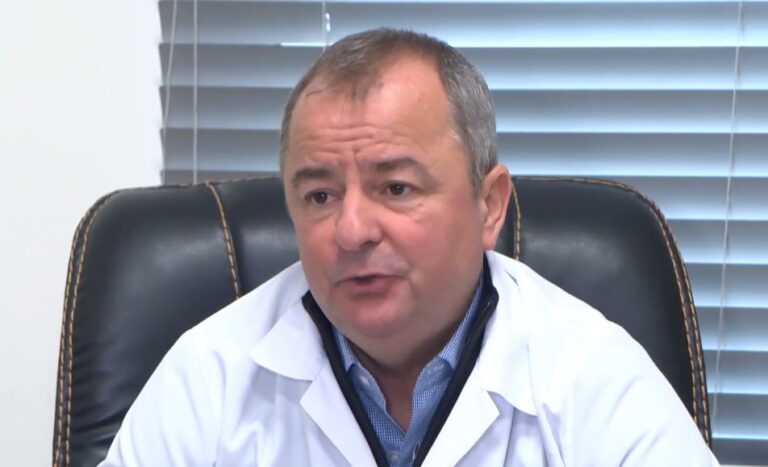 adoleshentet-konsumojne-alkool/-mjeket:-vijne-ne-spital-mosha-16-20-vjec,-po-helmohen