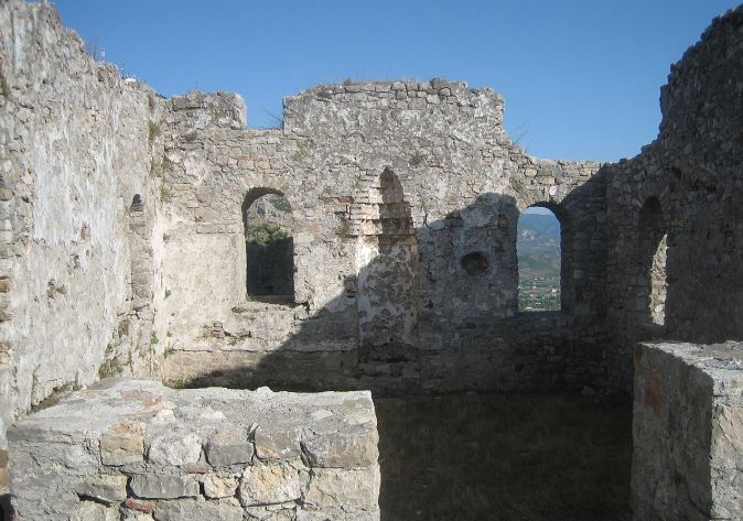 kullat-shekullore-te-lezhes/-ruajtja-e-trashegimise-kulturore,-nis-projekti-per-rijetezimin