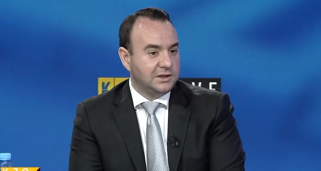 foltorja-e-salianjit-‘zgjoi’-pd?-balliu:-s’ishim-ne-gjume-kur-kallezuam-ballukun.-perballjen-e-kemi-me-ramen!