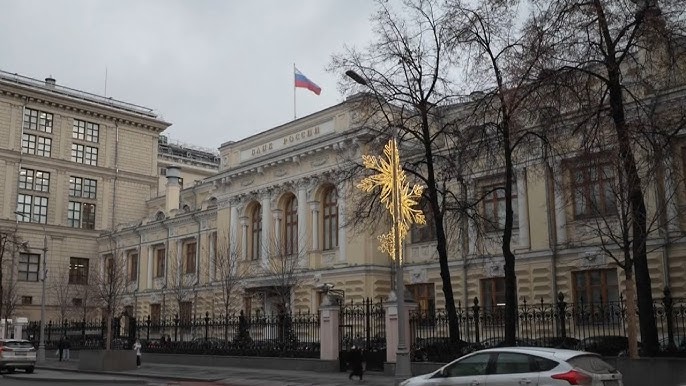 be-shtoi-rusine-ne-nje-liste-me-korene-e-veriut-dhe-iranin,-bankat-ne-serbi-dhe-armeni-bllokojne-llogarite-dhe-transfertat-e-shtetasve-ruse