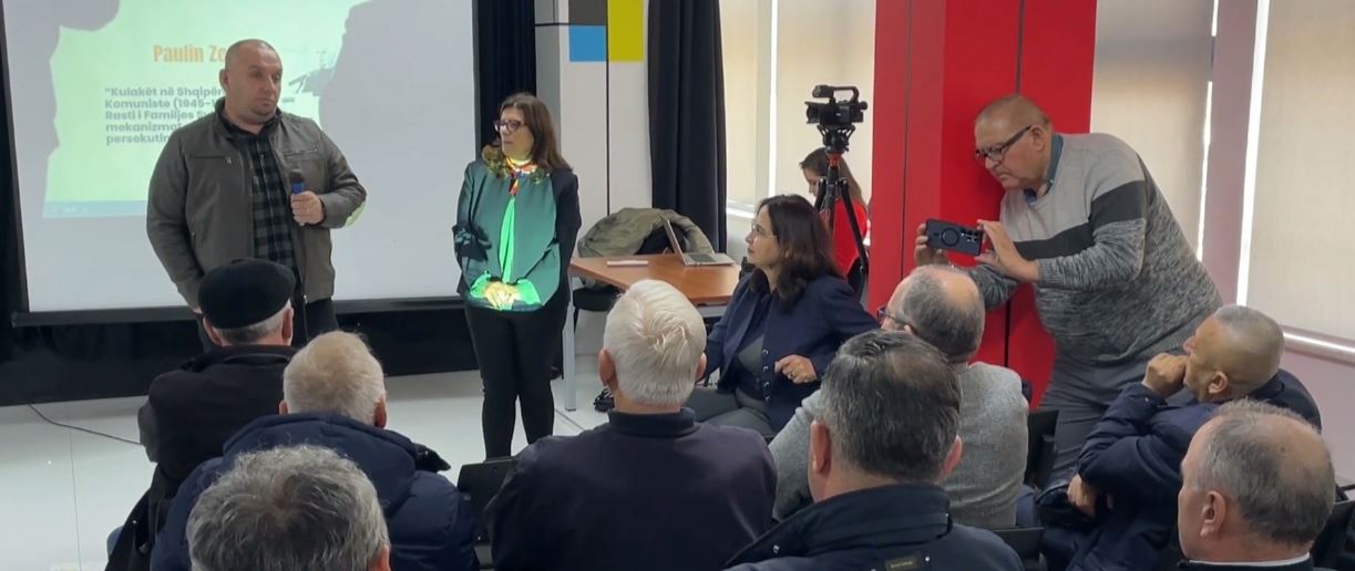 historia-e-vertete-e-tuc-makut/-si-familja-syku-u-godit-permes-artit-e-kinemase-se-realizmit-socialist