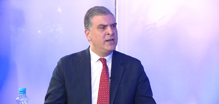 “koha-e-sakrifices-dhe-aksionit”/-blushi:-opozite-ne-kushtet-e-nje-regjimi-kriminal.-ja-mesazhet-e-ilir-metes-nga-qelia