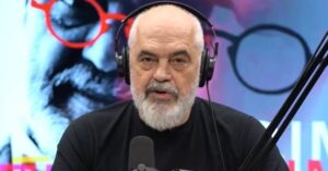 rama-rrefen-takimin-me-thacin-ne-hage:-burgosja-e-ish-krereve-te-uck-se,-nje-padrejtesi-uleritese-ne-zemer-te-europes