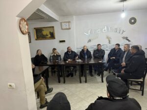“rama-po-zvarritet-se-do-te-shpetoje-veten-dhe-familjen-e-tij”,-bardhi-nga-njesia-1-tirane:-ne-protesten-e-22-dhjetorit,-te-gjithe-bashke-kunder-qeverise-se-korruptuar