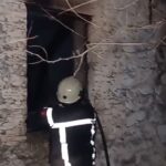 video/-lushnje,-digjet-nje-shtepi-e-pabanuar,-dyshohet-per-zjarrvenie-te-qellimshme