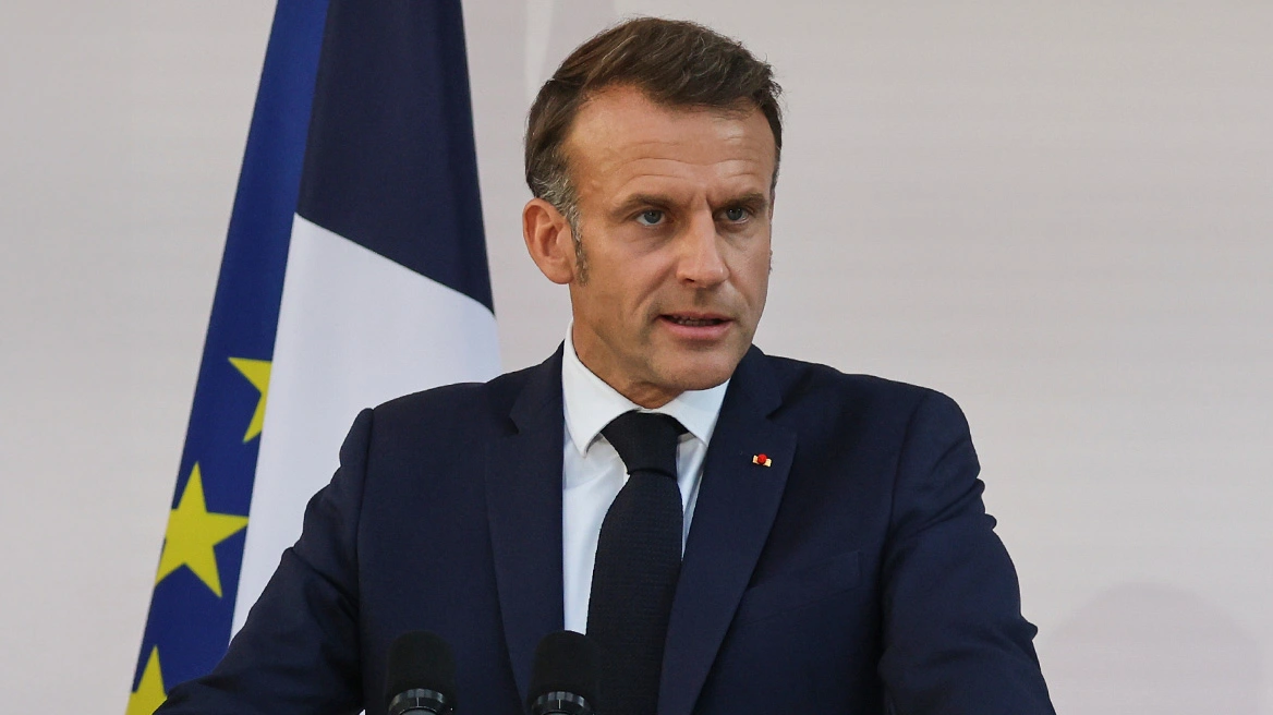 macron:-franca-do-te-ndertoje-nje-aeroplanmbajtese-te-re