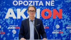 “vetem-rama-dhe-shpura-e-tij-jane-perfituesit-e-korrupsionit…”,-tomor-alizoti:-te-protestojme-per-t’u-thene-qe-nuk-jemi-si-ju!