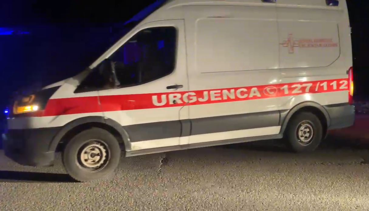 plagoset-me-thike-45-vjecari-ne-durres,-dergohet-me-urgjence-ne-spital