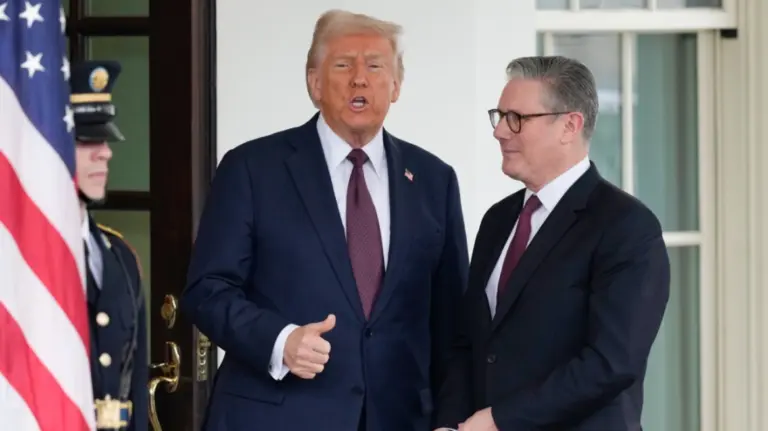 starmer-dhe-trump-bisede-telefonike-per-luften-ne-ukraine