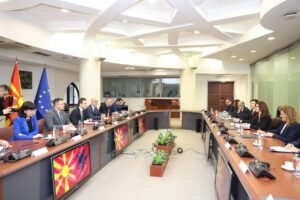 shkup,-spiropali-pritet-nga-homologu-mucunski:-mbeshtetje-dhe-vendosmeri-per-avancimin-e-rrugetimit-europian