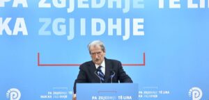 berisha-therret-proteste/-ftese-dhe-lapajt,-por-lideri-eshte-ai-vete