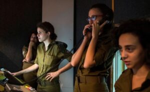 izraeli-mbyll-radion-ushtarake-pas-75-vitesh-transmetim