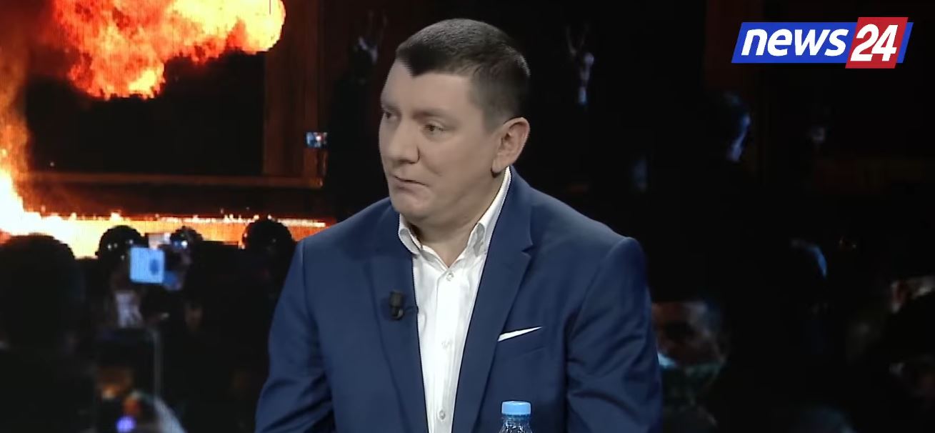 skandalet-ne-qeveri,-opozita-ne-proteste/-erl-murati:-aksioni-sot-asnje-ndryshim.-pd-me-te-njejtin-kryetar-per-35-vite!-detyra-e-lidershipit…