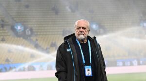 presidenti-i-napolit-ironizon-me-mediat-pas-triumfit-ne-superkupe!