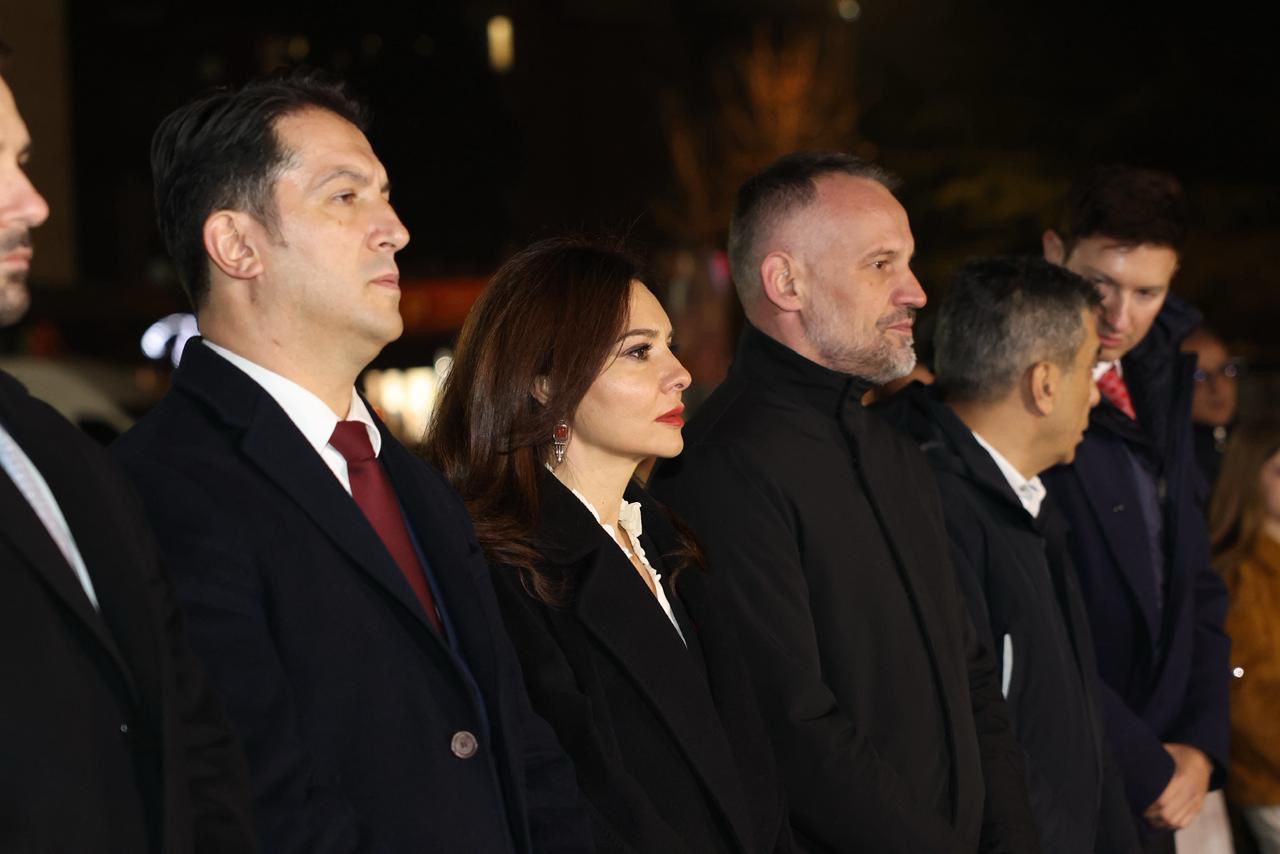 spiropali-nderime-te-monumenti-i-heroit-kombetar-gjergj-kastriot-skenderbeu-ne-shkupin-e-vjeter:-simbol-i-qendreses,-dinjitetit-dhe-shpirtit-europian