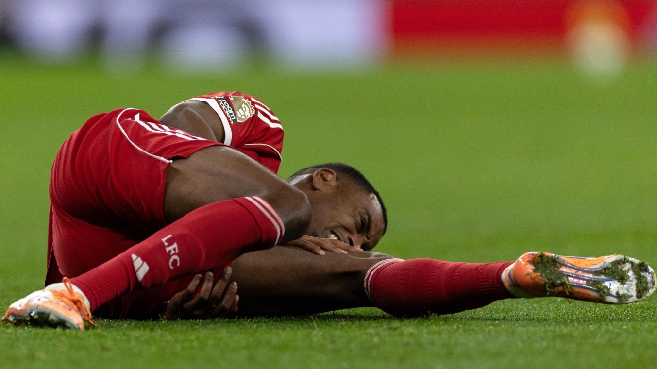 theu-kemben,-isak-detyron-liverpool-te-futet-ne-merkato