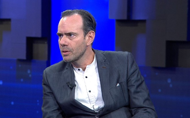 kur-zemerimi-popullor-ka-sheshin,-por-s’gjen-finishin