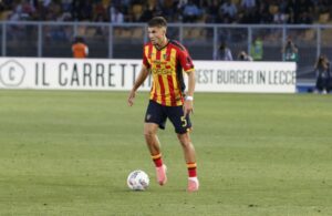 foto/-te-lecce-“ferkojne-duart”,-“fluturon”-kartoni-i-medon-berishes