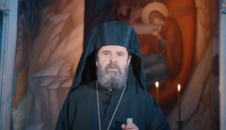 kryepeshkopi-joan-urim-per-krishtlindjen:-gezuar!-te-shperndajme-driten-e-krishtit-dhe-te-mbushim-zemren-me-perulesi-per-ata-ne-nevoje