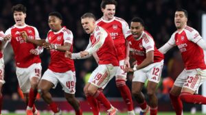 carabao-cup/-arsenal-kalon-ne-gjysmefinale,-ndaj-palace-“topcinjte”-kualifikohen-pas-penalltive