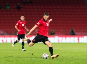 e-bujshme/-flamurtari-godet-ne-merkato,-sokol-cikalleshi-prane-rikthimit-ne-superiore