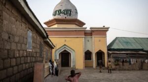 nigeri,-shperthim-ne-nje-xhami-gjate-lutjeve-te-mbremjes,-asnje-grup-terrorist-nuk-e-ka-marre-pergjegjesine