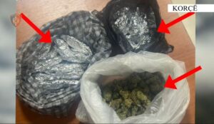 pogradec,-shfrytezonte-lokalin-per-te-shitur-drogen,-arrestohet-54-vjecari-zjarrefikes-ne-bashki.-i-sekuestrohet-sasi-kanabis-dhe-nje-shume-parash