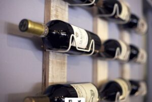 “akt-i-paprecedente!”,-birn:-si-u-zhduk-koleksioni-1-mln-euro-me-900-shishe-vere-i-ergys-agasit