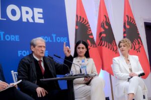 “o-shqiptare-ju-kemi-vjedhur-e-do-ju-vjedhim-deri-ne-fund”/-berisha:-kullat-ne-portin-e-durresit,-ne-pronesi-te-rames-dhe-franc-copjas!-porto-romano-do-paguhet-nga…