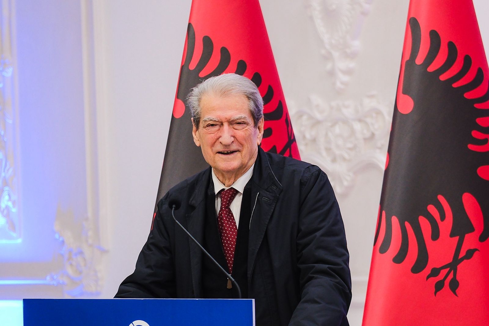 “rama-nuk-ka-legjitimitet-me-zgjedhje-te-vjedhura”,-berisha-vijon-foltoren-ne-manze:-kemi-te-drejten-e-ligjit-dhe-zotit-te-perballemi-me-ta-e-t’i-perzeme-nga-pushteti