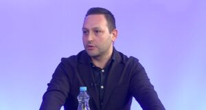 skandali-“balluku”/-protesta-e-opozites-para-kryeministrise,-enri-ceno:-jehona-ne-mediat-nderkombetare,-e-pritshme.-pd-duhet-te-beje-gjithcka-qe…