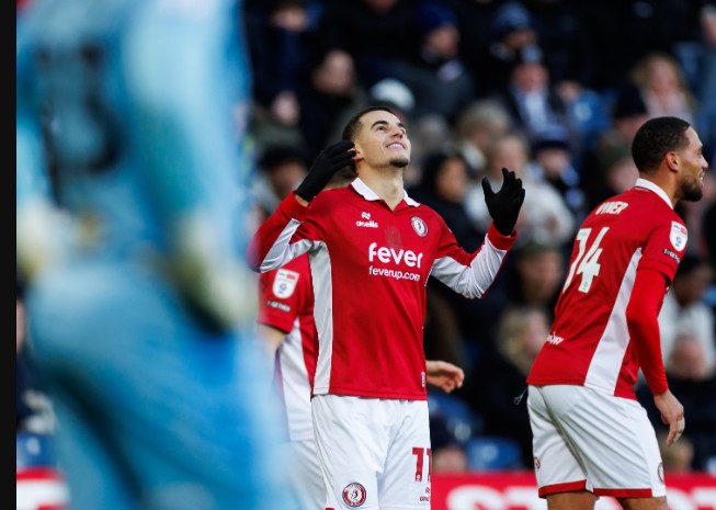 anis-mehmeti-eshte-fantastik,-shenon-supergolin-e-radhes-dhe-i-“dergon”-mesazh-sylvinho-s-(video)