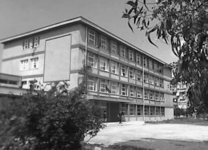 “ai,-iu-kundervu-shkolles-se-mesme-‘naim-frasheri’,-hodhi-ne-oborrin-e-saj-fletushka-me-permbajtje-kunder-revolucionare,-si…”/-historia-e-tragjike-e-njeriut-qe-kundershtoi-prishjen-e-kishave-e-xhamive-ne-1967-en