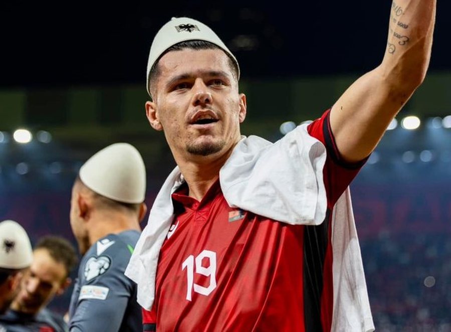 momentet-e-para-si-baba,-behet-virale-video-e-embel-e-mirlind-dakut-me-vajzen-e-sapolindur